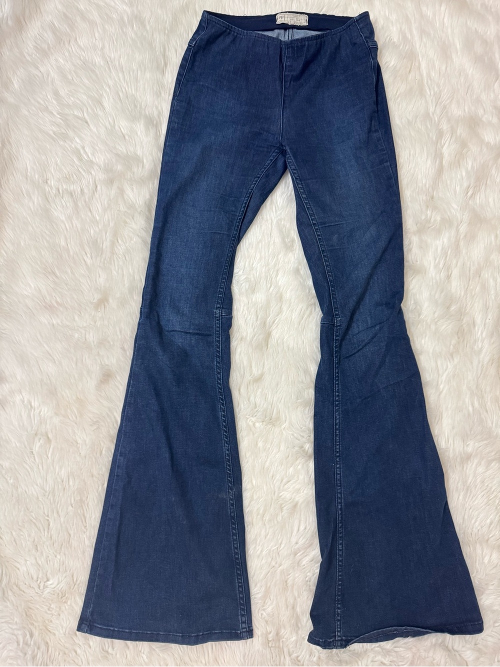 Free People Penny Pull On Flare Jeans Women’s 26R Mid Rise Dark Wash Stretch